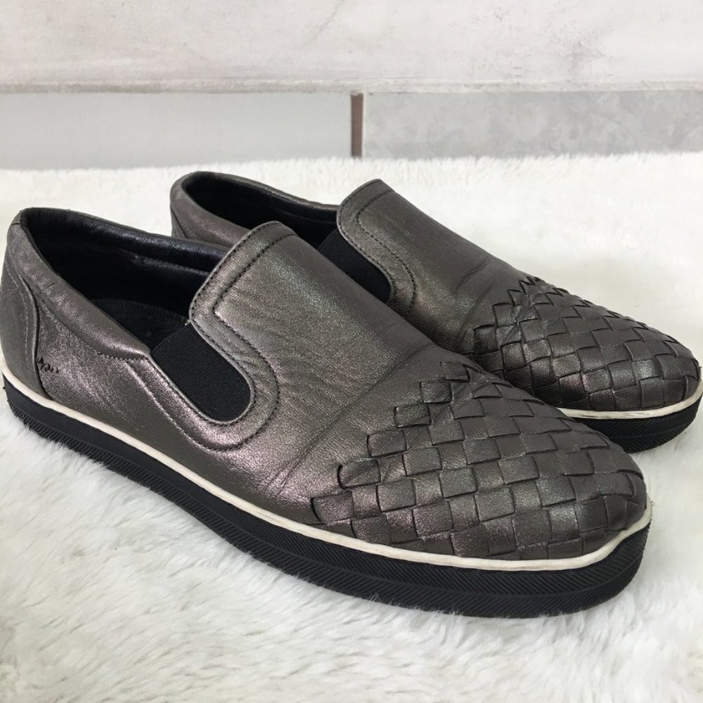 Bottega Veneta Women's Silver Pewter Intrecciato Slip On Sneakers Size 38 1/2